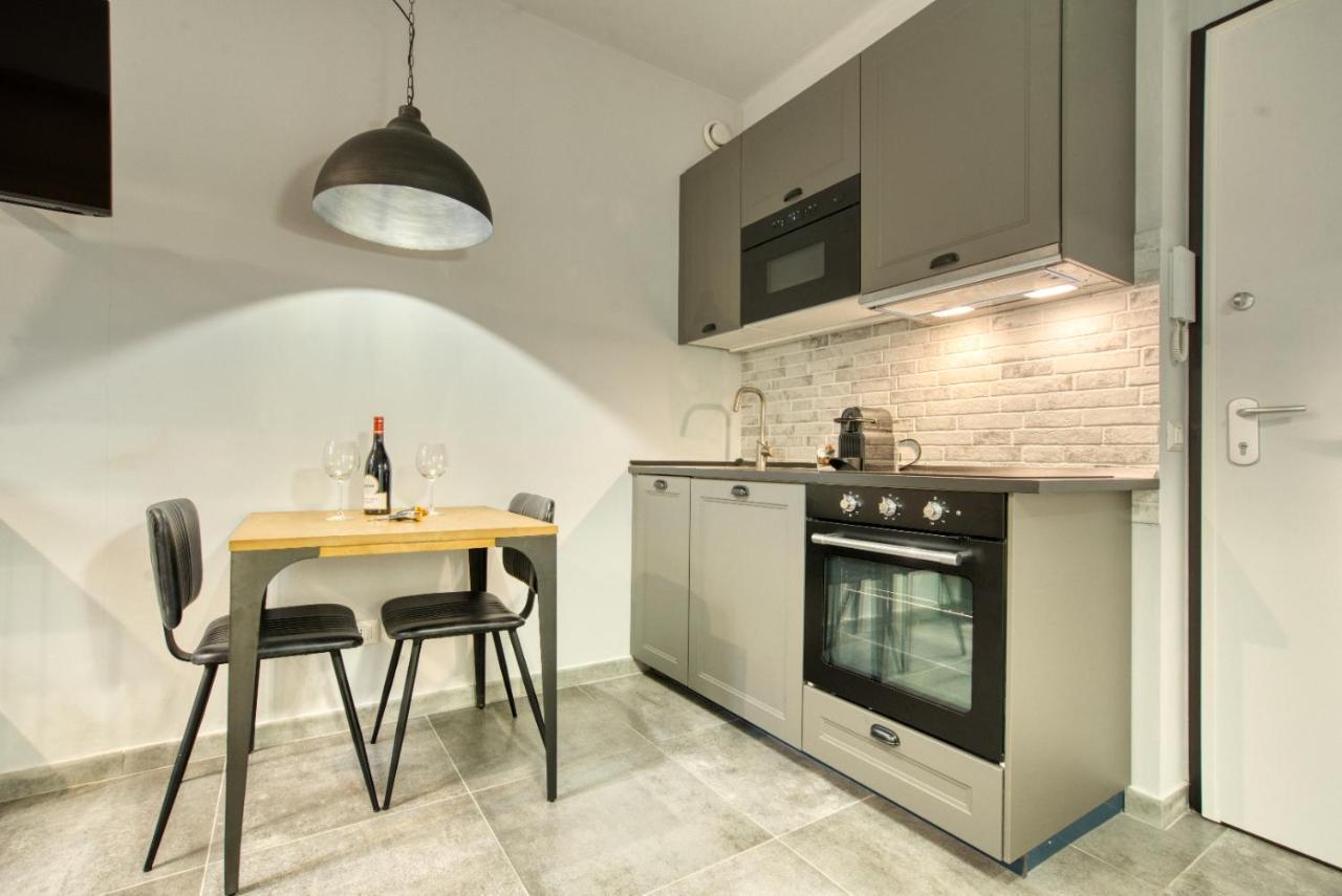 Italianflat - L'Angolo Dei Navigli Apartment Милано Екстериор снимка